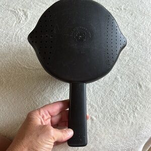 Pampered Chef Black 4 cups Microwave Steamer Small Pot Lock Lid made‎ in USA